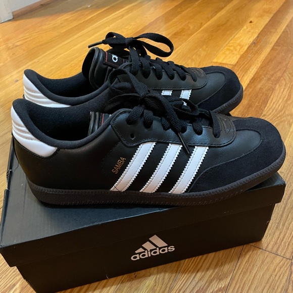 adidas | Shoes | Samba Classic J | Poshmark